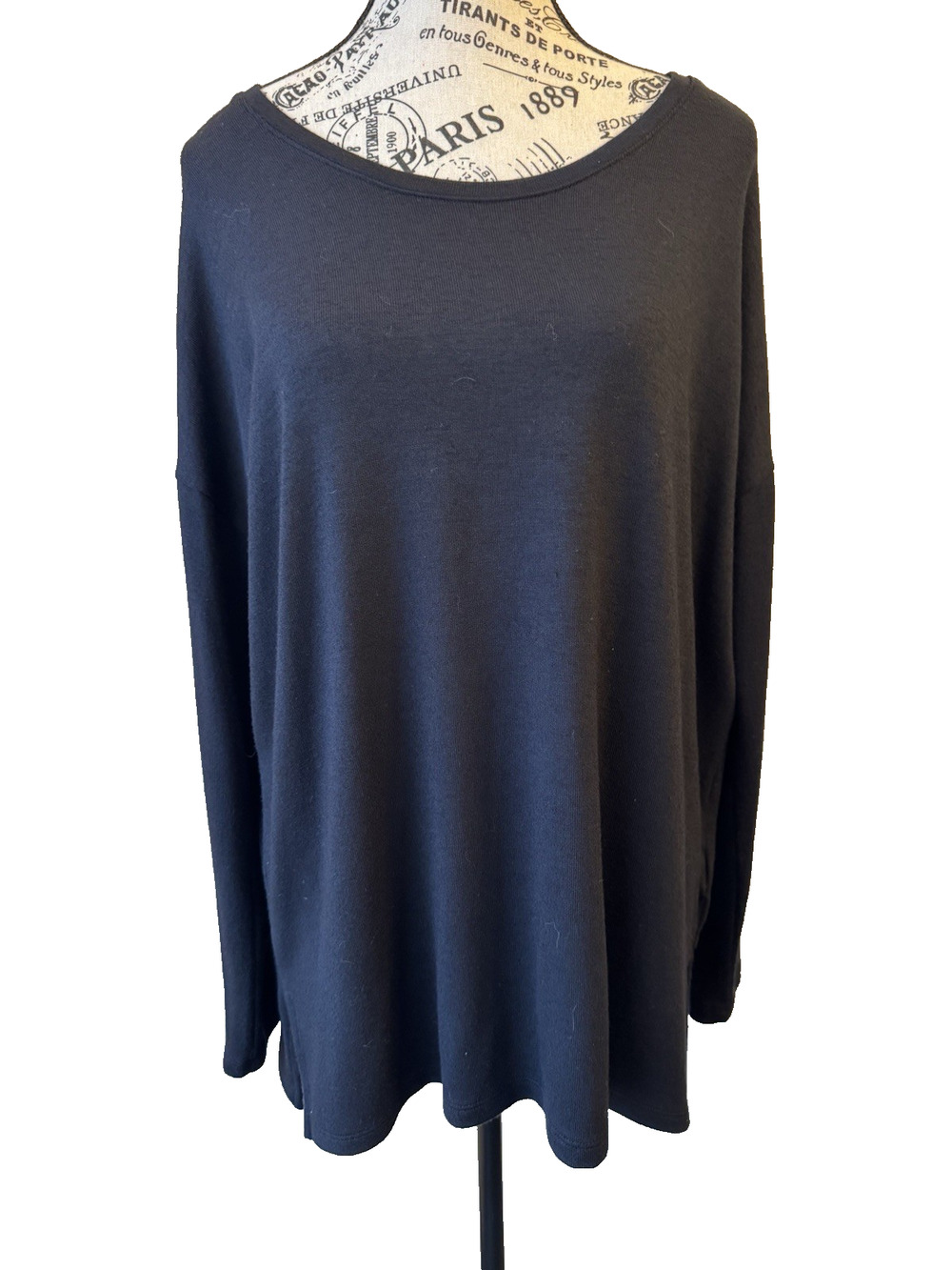 Banana Republic Women’s Sweater Large Black Drop Shoulder Lightweight